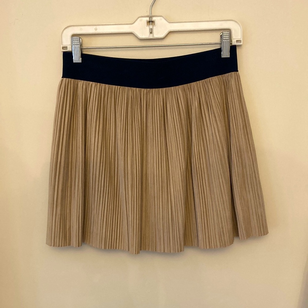 BCBGMAXAZRIA  Skirt XS Khaki with Wide Black Elastic Waistband Kaysa